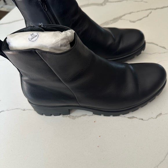 Ecco Mootray Boot - Picture 2 of 7